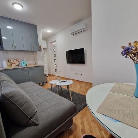 Villa Tamara With Garden And River View - Free Private Parking - Garage Mostar Esterno foto