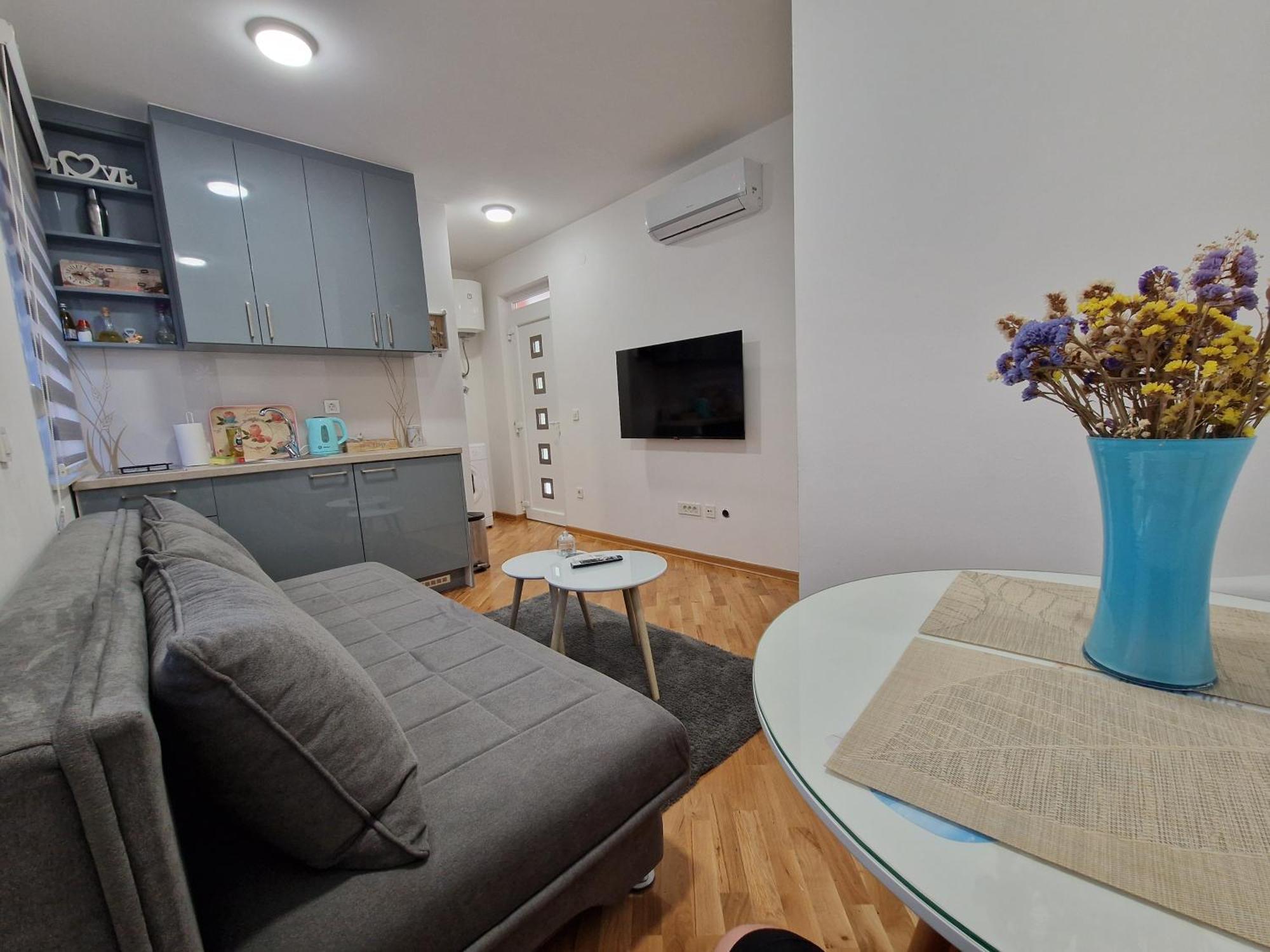 Villa Tamara With Garden And River View - Free Private Parking - Garage Mostar Esterno foto